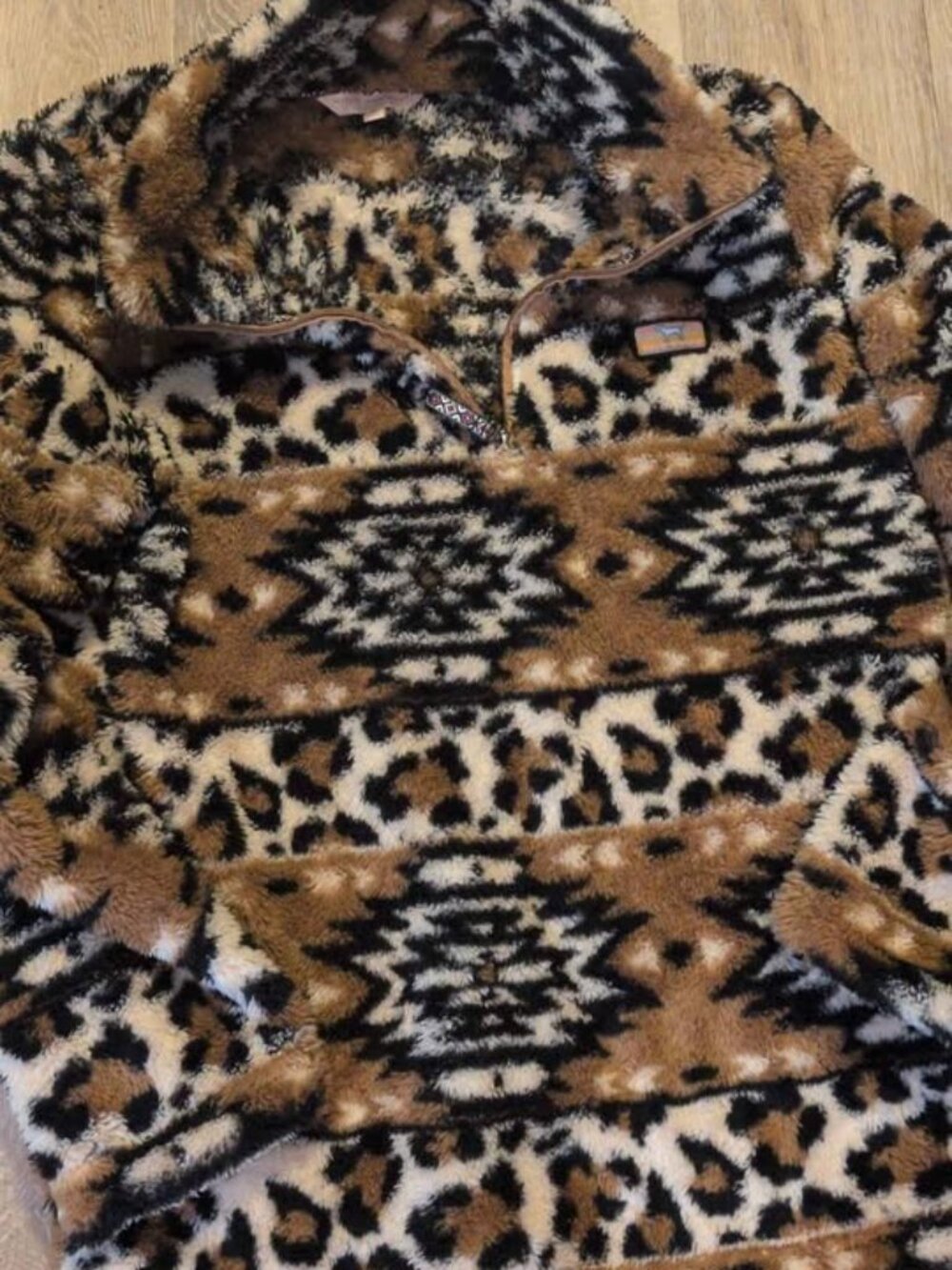 Simply Southern Sherpa Pullover size medium
